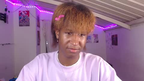 Snapshot of angell_dustt chatting on 22, 12, 2024 Danielle online show from 22, 12, 2024