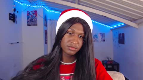 Snapshot of angell_dustt chatting on 24, 12, 2024 Danielle online show from 24, 12, 2024