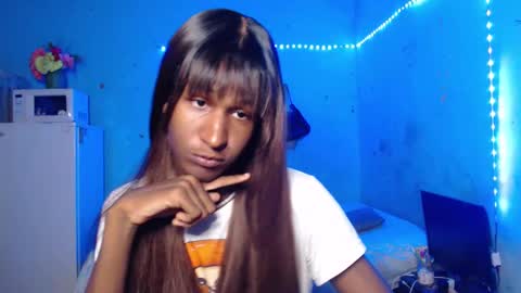 Snapshot of angell_dustt chatting on 1, 10, 2025 Danielle online show from 1, 10, 2025