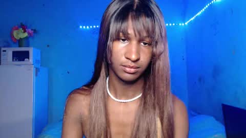 Snapshot of angell_dustt chatting on 5, 10, 2025 Danielle online show from 5, 10, 2025