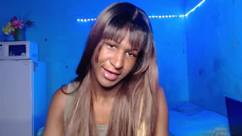 Snapshot of angell_dustt chatting on 8, 10, 2025 Danielle online show from 8, 10, 2025