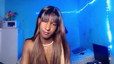 Snapshot of angell_dustt chatting on 26, 10, 2025 Danielle online show from 26, 10, 2025