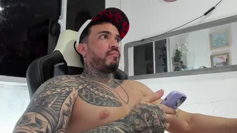 Snapshot of angellatino0 chatting on 30, 12, 2024 angellatino0 online show from 30, 12, 2024