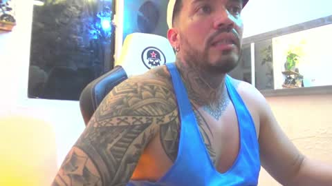 Snapshot of angellatino0 chatting on 8, 1, 2025 angellatino0 online show from 8, 1, 2025