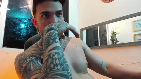 Snapshot of angellatino0 chatting on 21, 1, 2025 angellatino0 online show from 21, 1, 2025