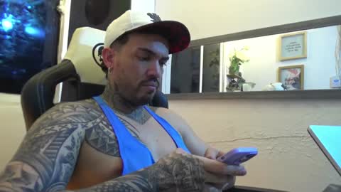 Snapshot of angellatino0 chatting on 25, 1, 2025 angellatino0 online show from 25, 1, 2025