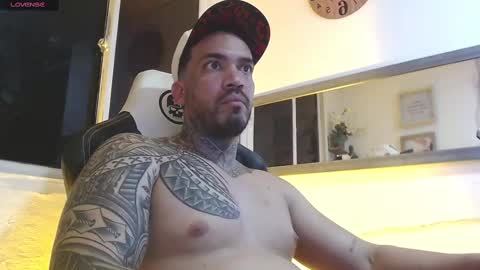 Snapshot of angellatino0 chatting on 3, 3, 2025 angellatino0 online show from 3, 3, 2025