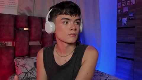 Snapshot of angelocute_ chatting on 8, 2, 2025 Angelo I work from home this is my room online show from 8, 2, 2025