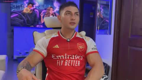 Angelo Ferro online show from 7, 2, 2026