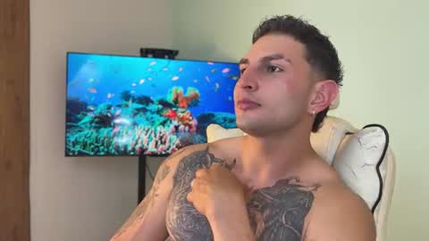 Angelo Ferro online show from 7, 7, 2026