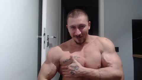  ------- SEX SHOW WITH GUYS AND GIRLS  MUSCLE SHOW online show from 9, 12, 2024