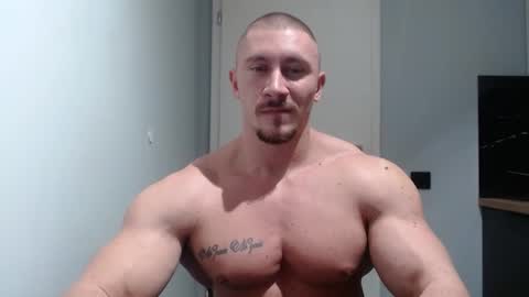  ------- SEX SHOW WITH GUYS AND GIRLS  MUSCLE SHOW online show from 21, 12, 2024