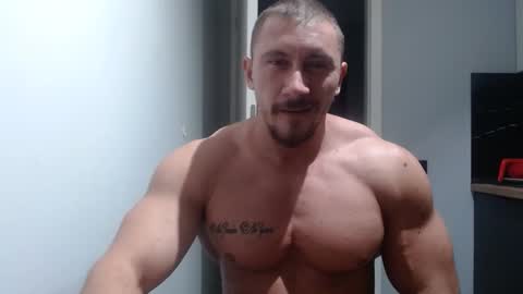  ------- SEX SHOW WITH GUYS AND GIRLS  MUSCLE SHOW online show from 30, 9, 2025