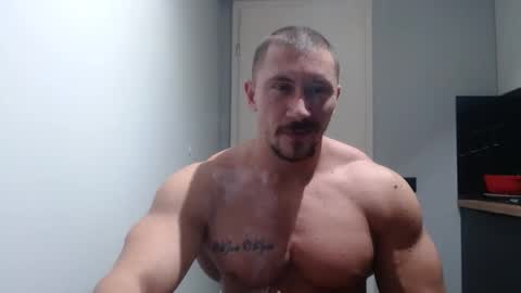  ------- SEX SHOW WITH GUYS AND GIRLS  MUSCLE SHOW online show from 31, 10, 2025