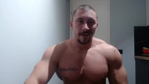  ------- SEX SHOW WITH GUYS AND GIRLS  MUSCLE SHOW online show from 16, 11, 2025