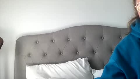 Angel of Light online show from 3, 2, 2025