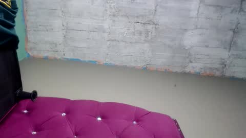 angels_0001 online show from 25, 11, 2025