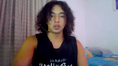 Snapshot of angelsdustxxx chatting on 30, 9, 2025 online show from 30, 9, 2025