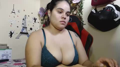 Snapshot of angelsexhotlatin chatting on 31, 12, 2024 angelsexhotlatin online show from 31, 12, 2024