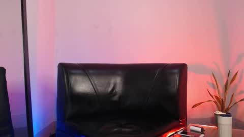 Angel Storm online show from 27, 10, 2025