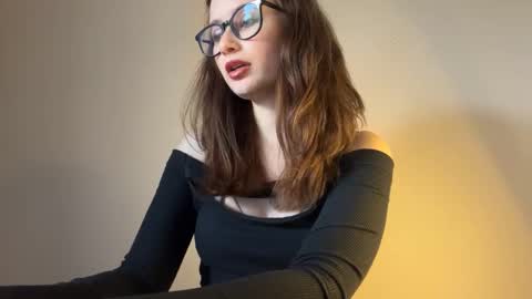 Lisa online show from 9, 10, 2025