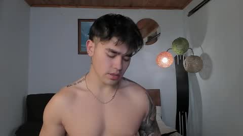 Angel Fox online show from 2, 1, 2025