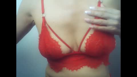 Snapshot of angelycute476334 chatting on 1, 2, 2025 angelycute476334 online show from 1, 2, 2025
