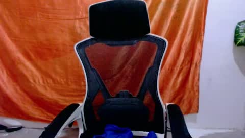 angelyn_slim online show from 3, 7, 2026