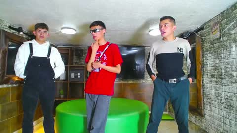 anghelytos online show from 10, 1, 2025