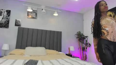 Snapshot of angie_abby chatting on 1, 6, 2026 Angie Abby online show from 1, 6, 2026