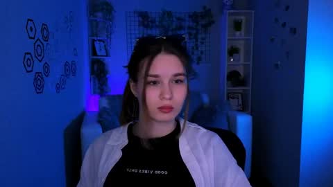 Angle online show from 25, 5, 2026