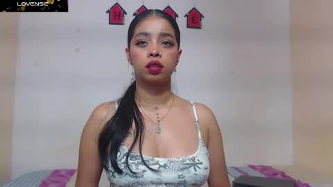 Angie y Andres online show from 27, 2, 2025