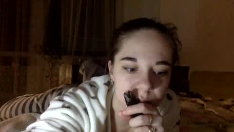 Snapshot of angle_cute05 chatting on 23, 4, 2026 Angel Cute online show from 23, 4, 2026