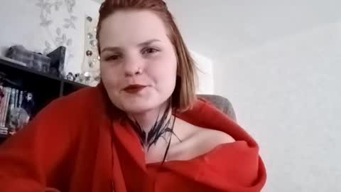 Snapshot of anglewiemann chatting on 16, 10, 2025 Lana online show from 16, 10, 2025