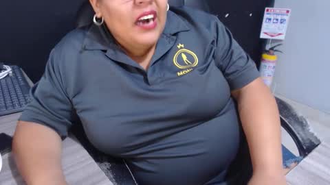 Snapshot of angy_ro12 chatting on 21, 2, 2026 angy online show from 21, 2, 2026