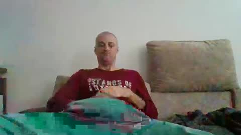 Snapshot of anhel187 chatting on 12, 1, 2025 anhel187 online show from 12, 1, 2025