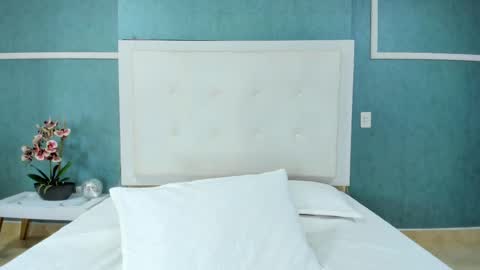 Ania online show from 2, 3, 2025