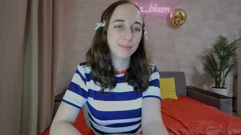 anikabloom online show from 24, 2, 2025