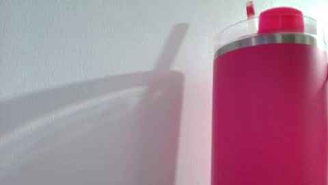 ana independent model online show from 25, 2, 2026