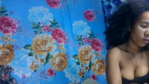 Snapshot of anitaazzh chatting on 14, 6, 2026 anitaazzh online show from 14, 6, 2026
