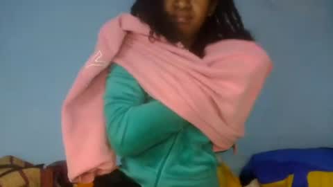 Snapshot of anitaazzh chatting on 7, 7, 2026 anitaazzh online show from 7, 7, 2026