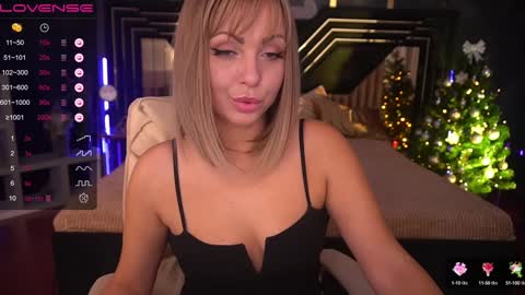 Snapshot of anitalevanta chatting on 11, 12, 2024 Anita online show from 11, 12, 2024