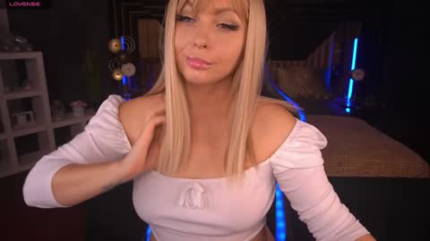 Snapshot of anitalevanta chatting on 5, 2, 2025 Anita online show from 5, 2, 2025