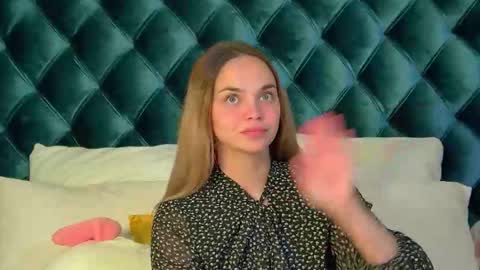 AnitaVenture online show from 21, 9, 2025