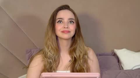 AnitaVenture online show from 11, 4, 2026