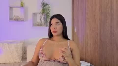 Snapshot of anittafoxx chatting on 22, 7, 2026 anittafoxx online show from 22, 7, 2026