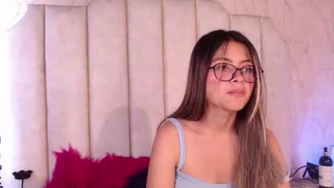 Snapshot of anittarouse chatting on 15, 7, 2026 Anitta Rouse online show from 15, 7, 2026