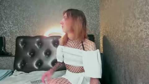 Snapshot of anjella_botton chatting on 12, 7, 2026 Angel online show from 12, 7, 2026