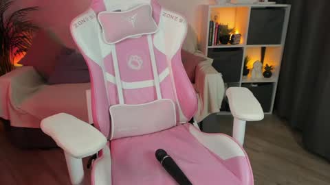 AnnaThe next stream is tomorrow online show from 2, 12, 2024