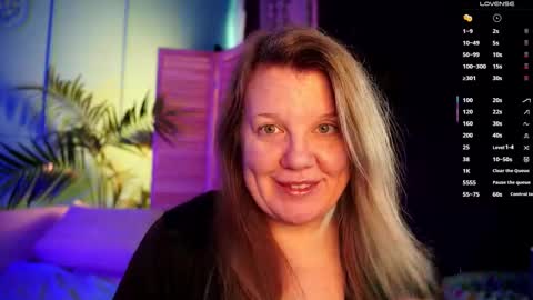 Snapshot of anna_bones chatting on 24, 9, 2025 Anna online show from 24, 9, 2025